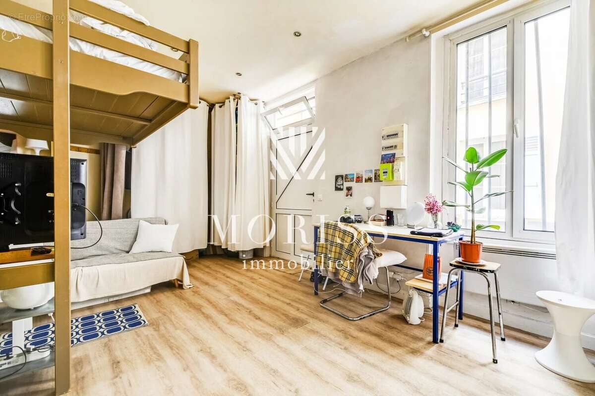 Appartement à PARIS-18E