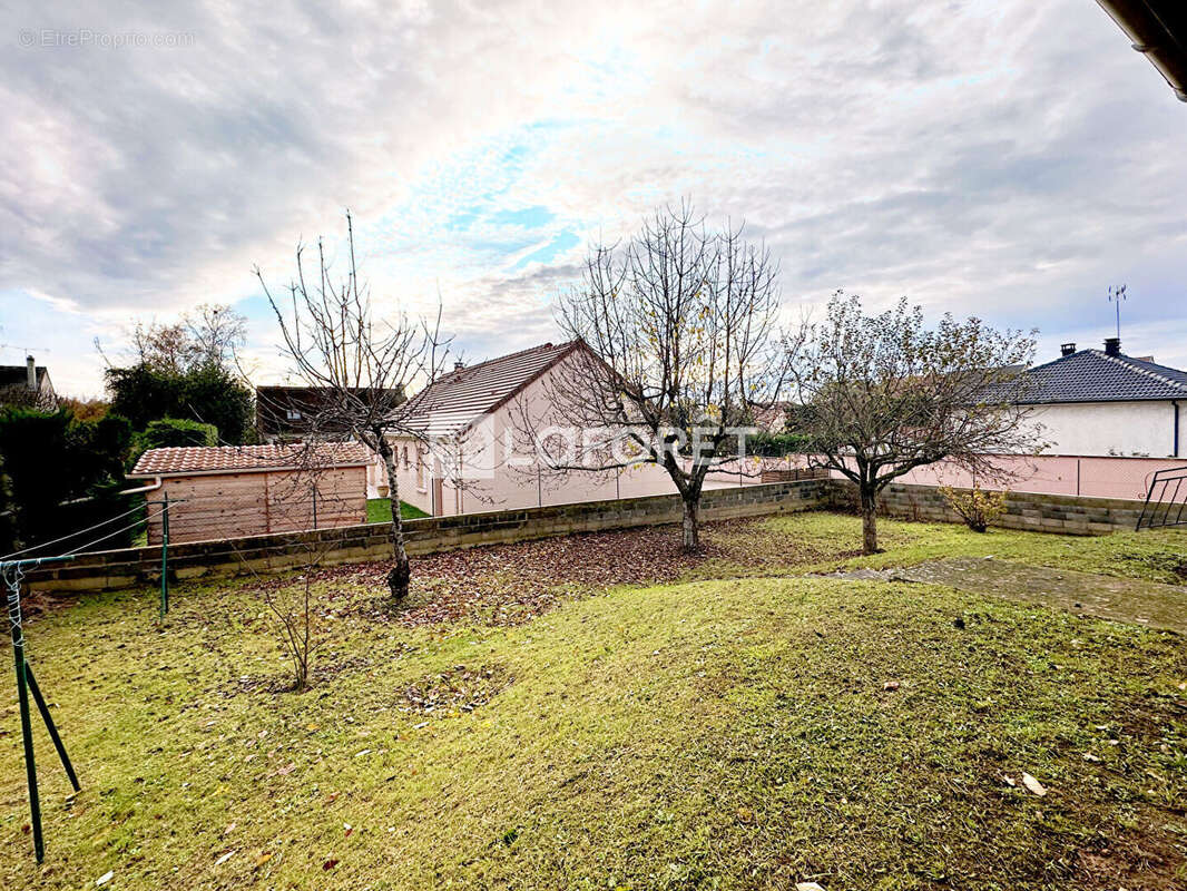 Maison à SAINT-GERMAIN-LES-ARPAJON