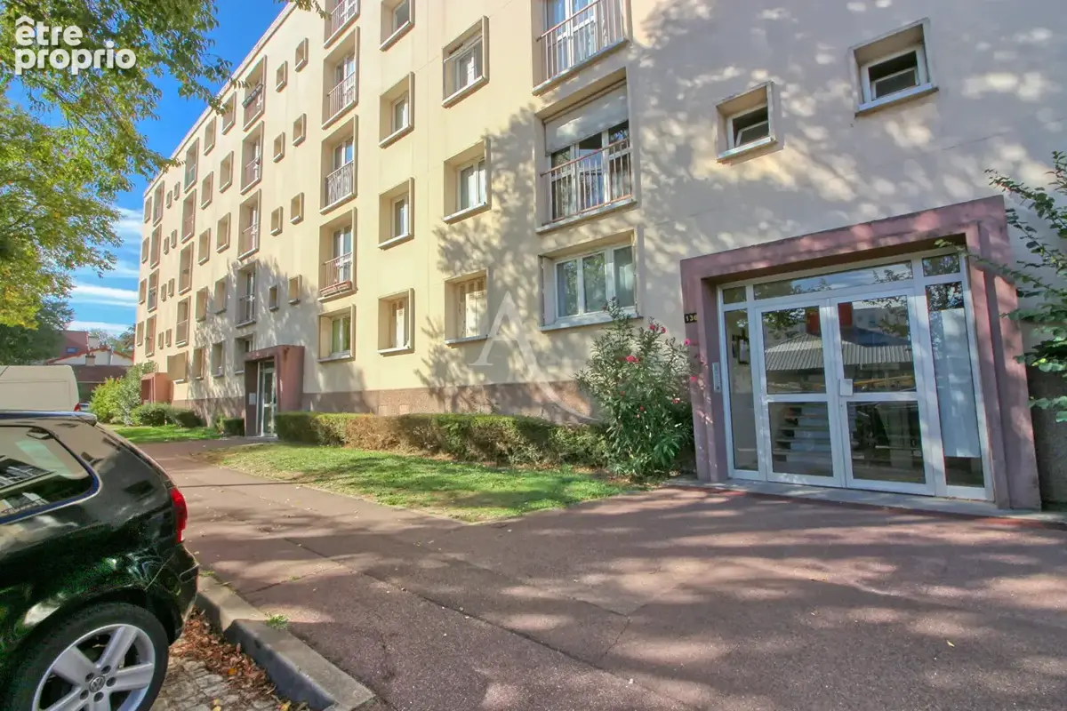 Appartement  3 pièces de 58m² dans un petit bâtiment près des transports et des commerces - photo 3
