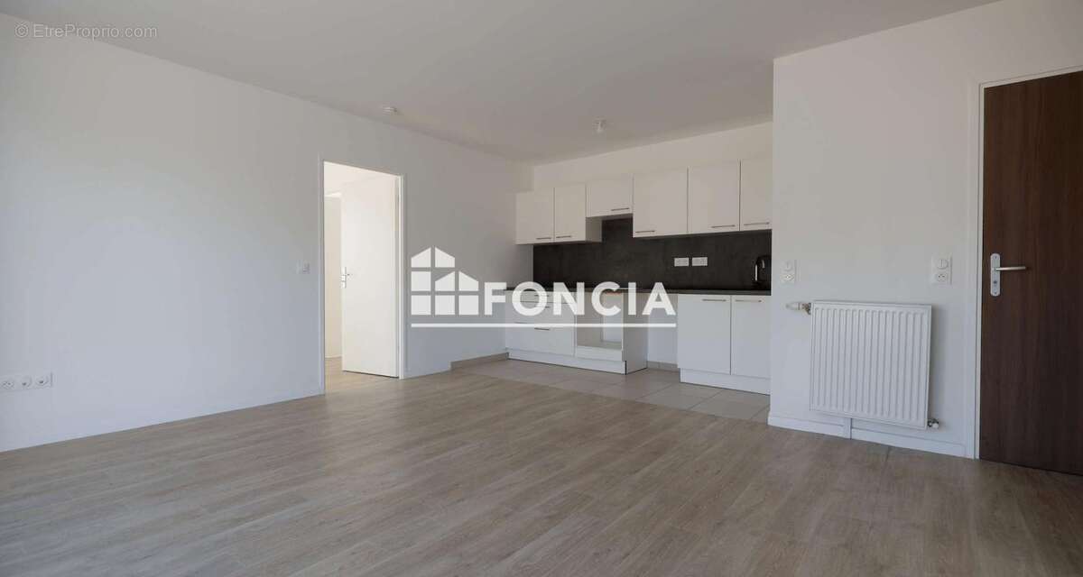 Appartement à DAMMARIE-LES-LYS