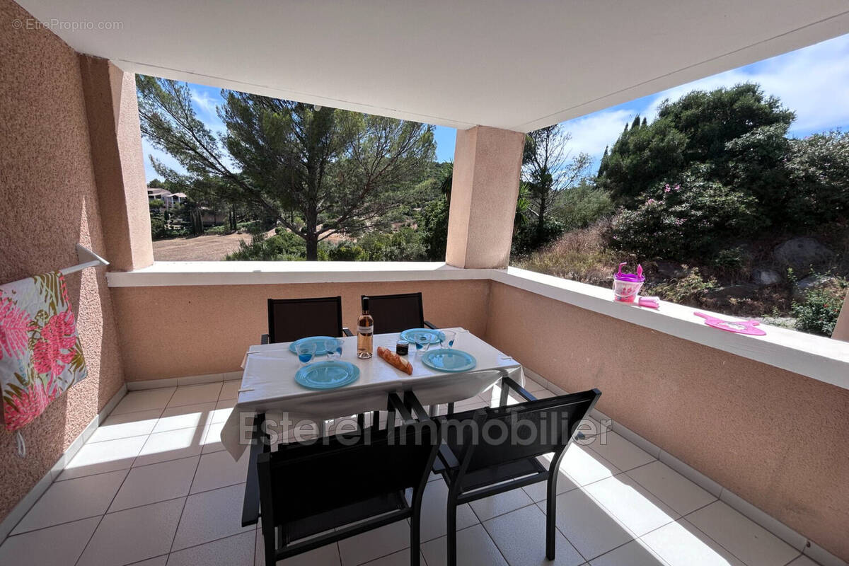 Appartement 27 m² à Saint-Raphael  - photo 2