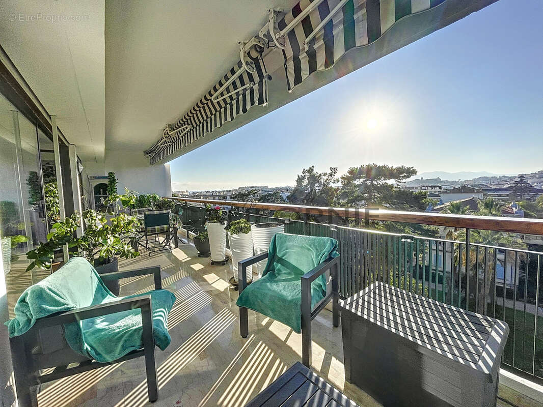 Appartement à CANNES