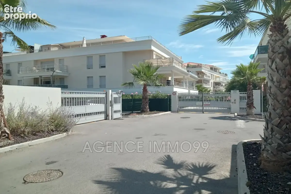 Parking à vendre à Mandelieu-La-Napoule (06210) - photo 2