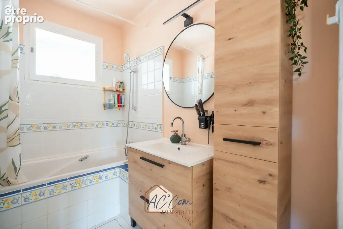 Saint-julien   appartement t3/4 de 76.82 m2   balcon   2/3 chambres - photo 8