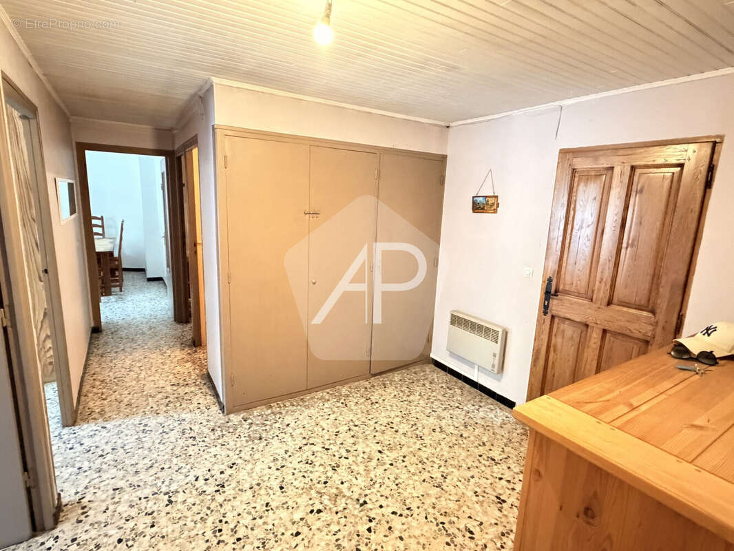 Hall d'entrée - Appartement à BRIANCON