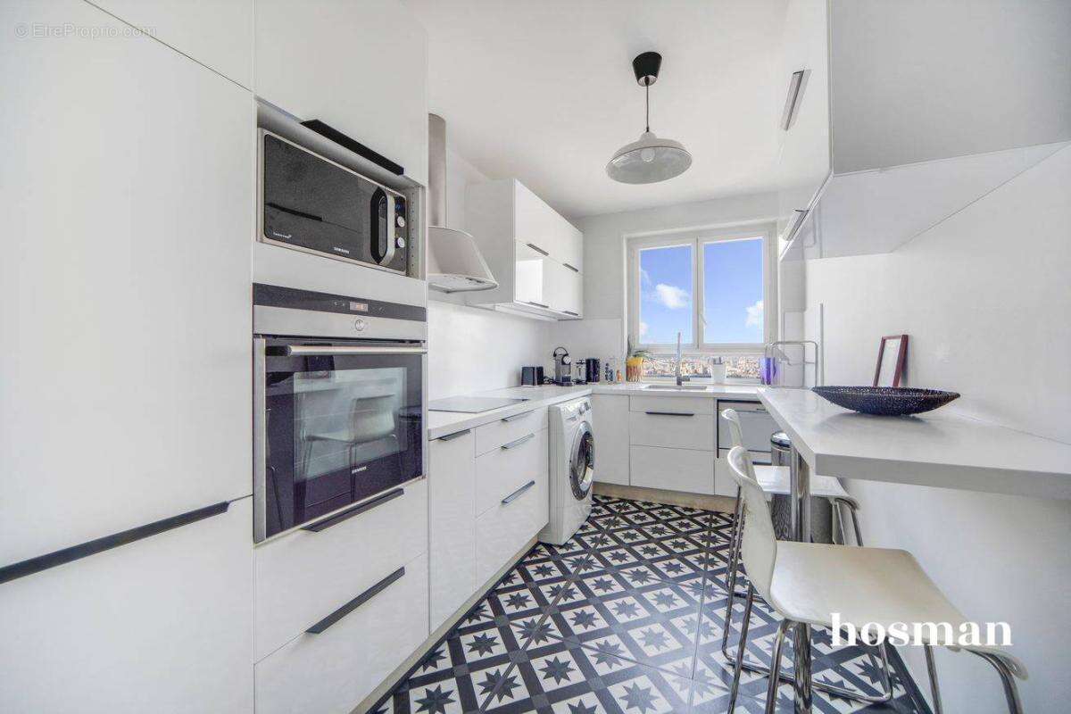 Appartement à PARIS-19E