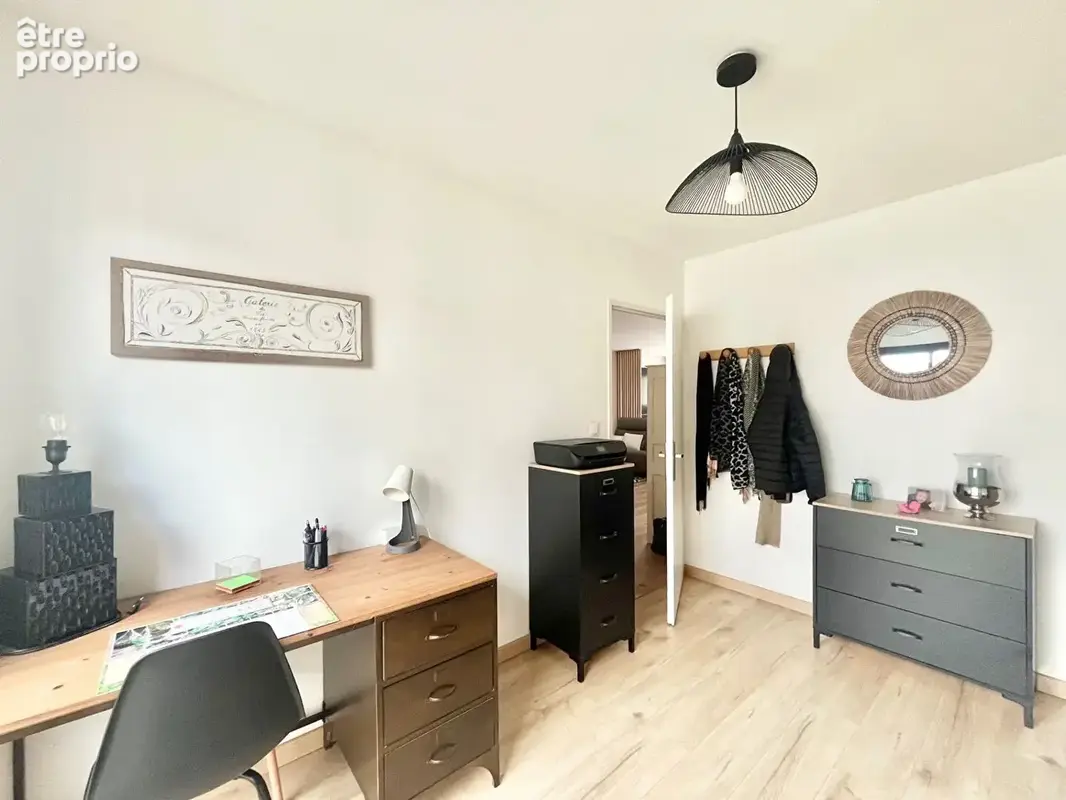 MAISON A VENDRE de 5 pièce(s) 100.36 m2 - véritable plain pied - orientée sud - terrasse grand garage fermé - photo 11