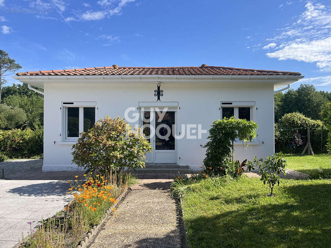 Maison à SOUSTONS