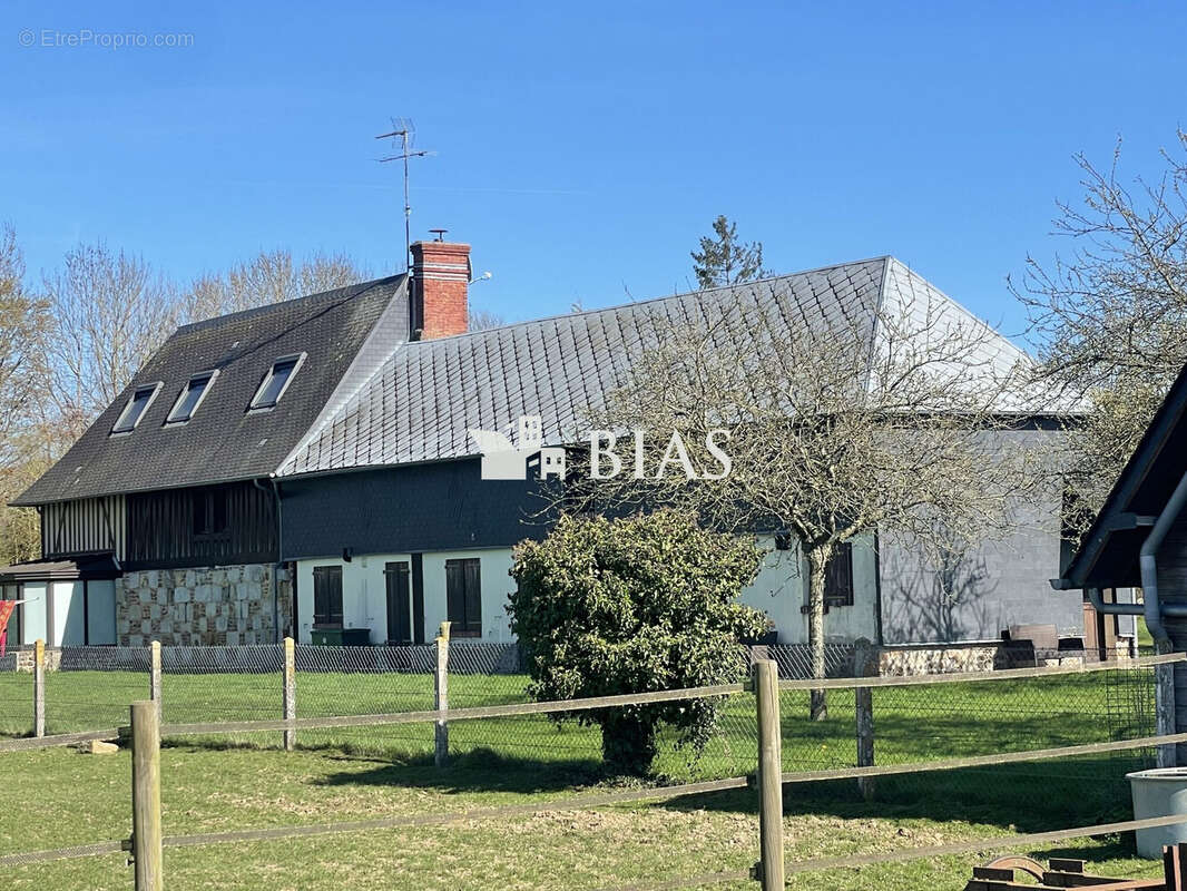 Maison à BROGLIE