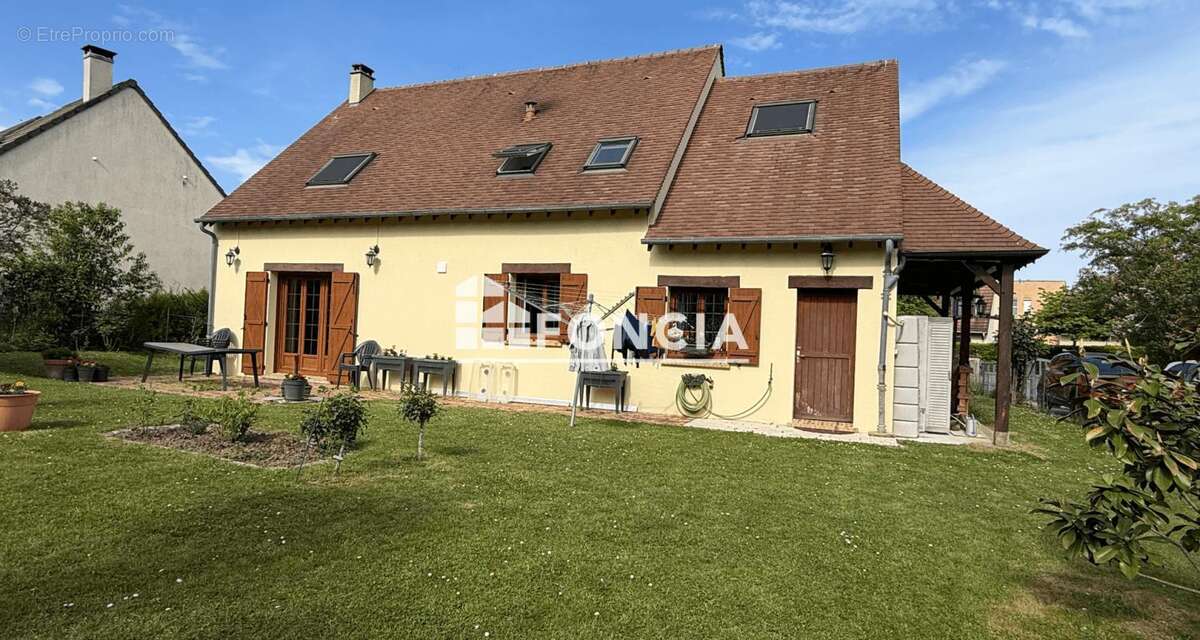 Très belle maison de 5 chambres - photo 7