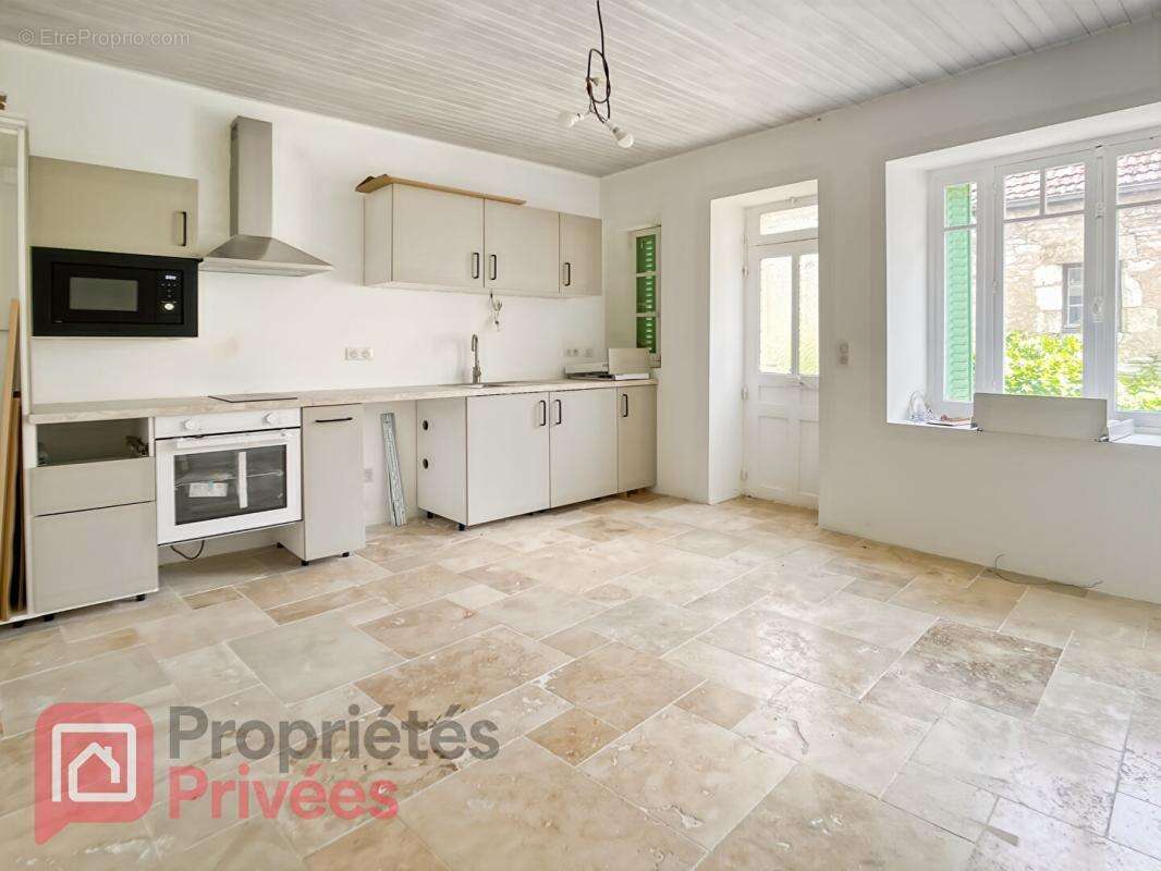 Maison Noyers 4 pièce(s) 62 m2 - photo 3