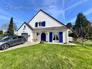 Photo 1 - Maison à VILLERS-COTTERETS