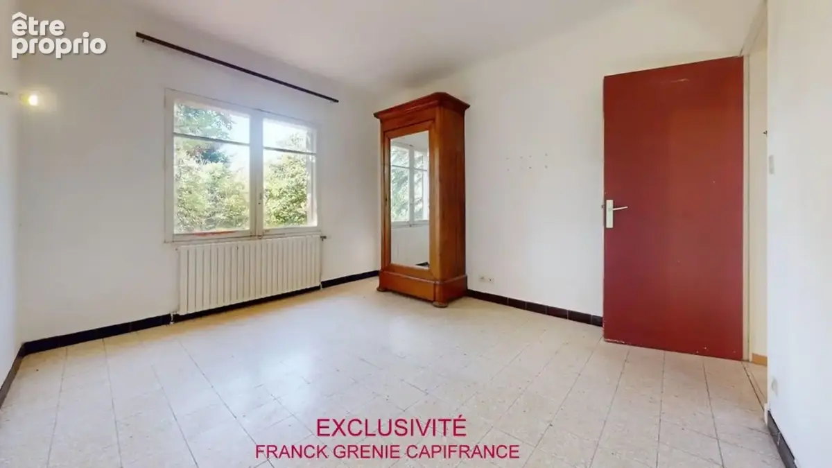 Tourves – maison à rénover 151 m² – 5 chambres – garage 60 m² – terrain 1 210 m² – panneaux solaires - photo 24