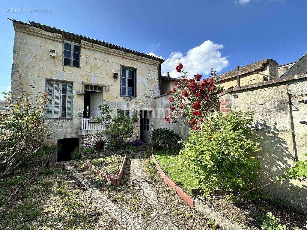 Charmente maison de ville - 41800 Montoire sur-le-loir - photo 10