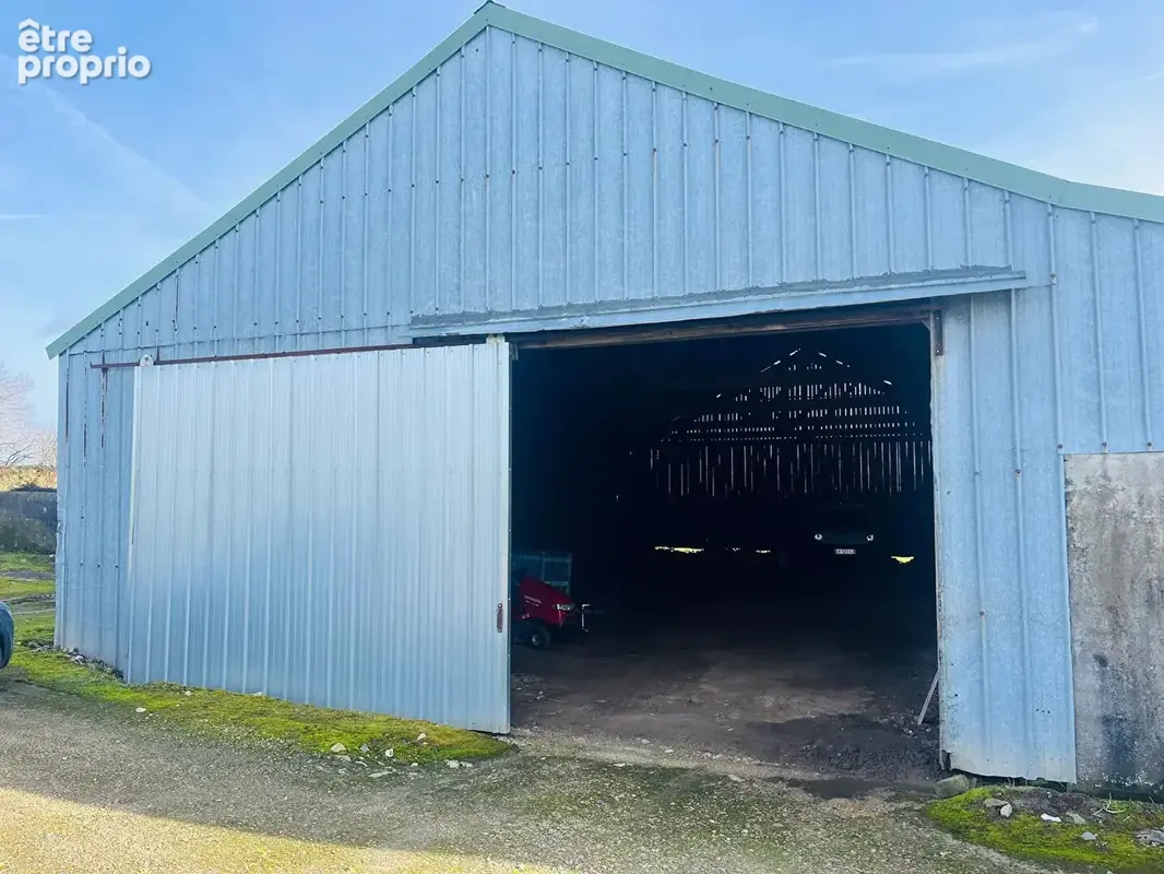GUICLAN- Corps de Ferme  à rénover - photo 4