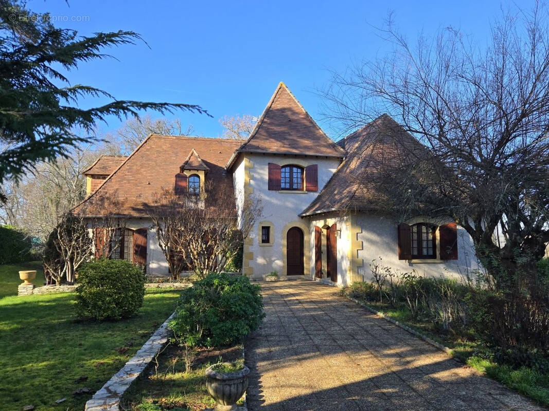 Maison à SOURZAC