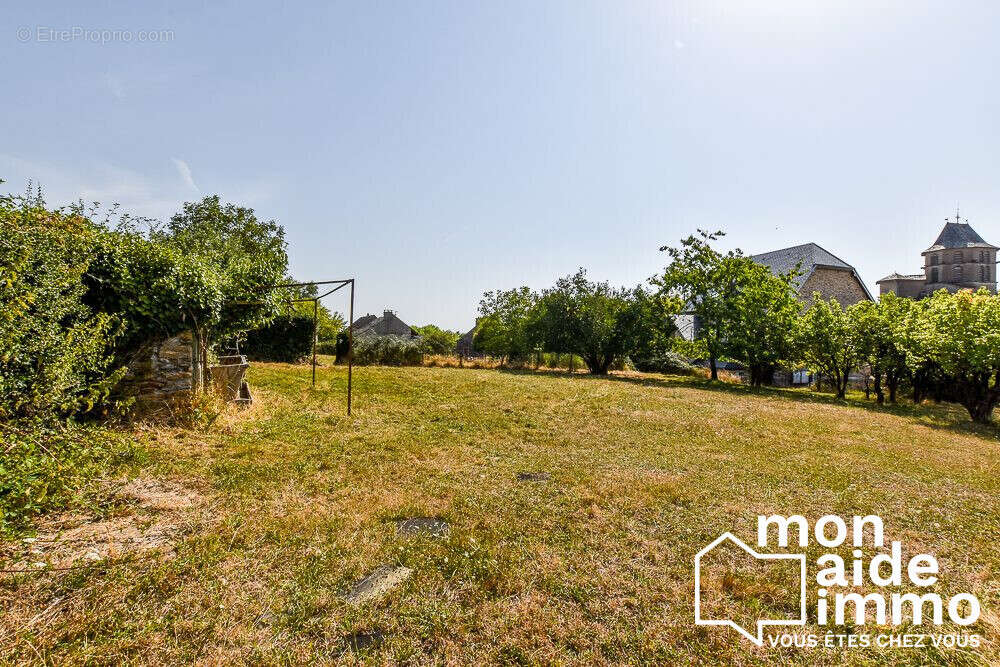 Terrain à CAMBOULAZET