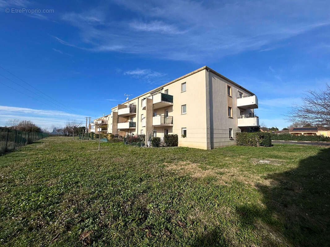 Appartement à L'ISLE-SUR-LA-SORGUE