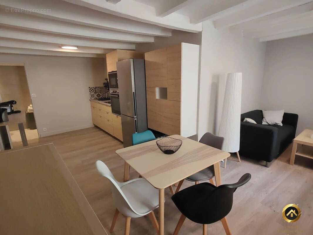 Appartement à CHATILLON