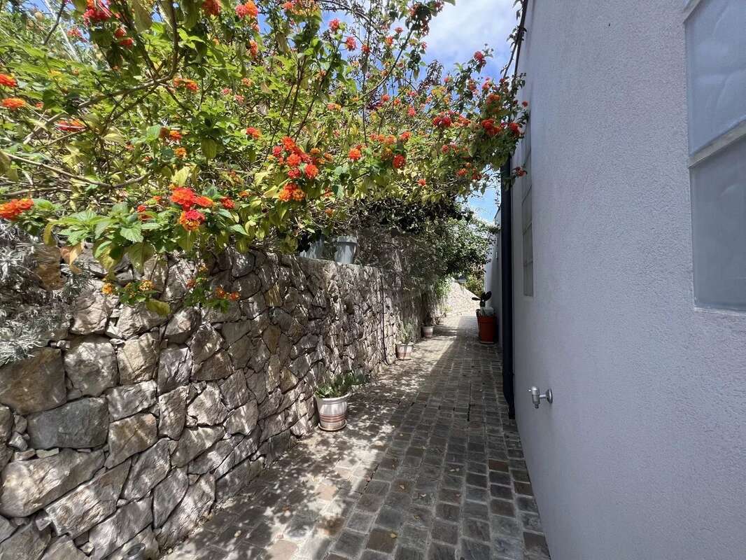 Maison à CAGNES-SUR-MER