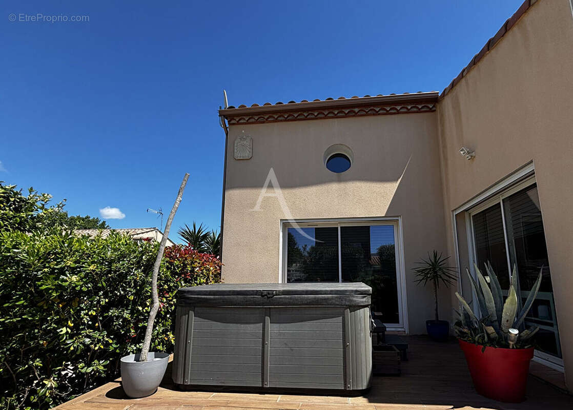 Maison à LUC-SUR-ORBIEU
