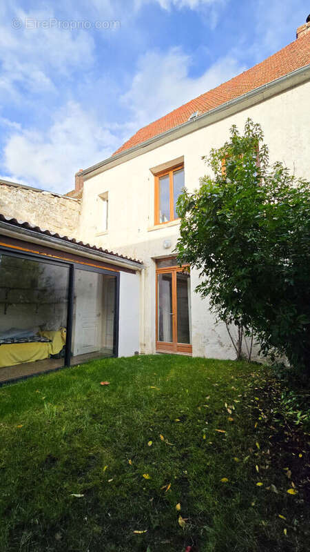 Maison à MARINES