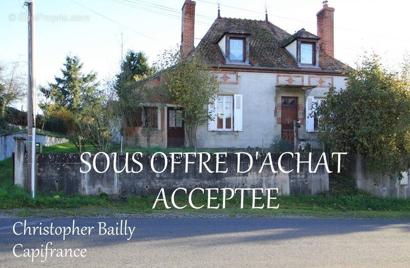 Maison à NEUILLY-LE-REAL