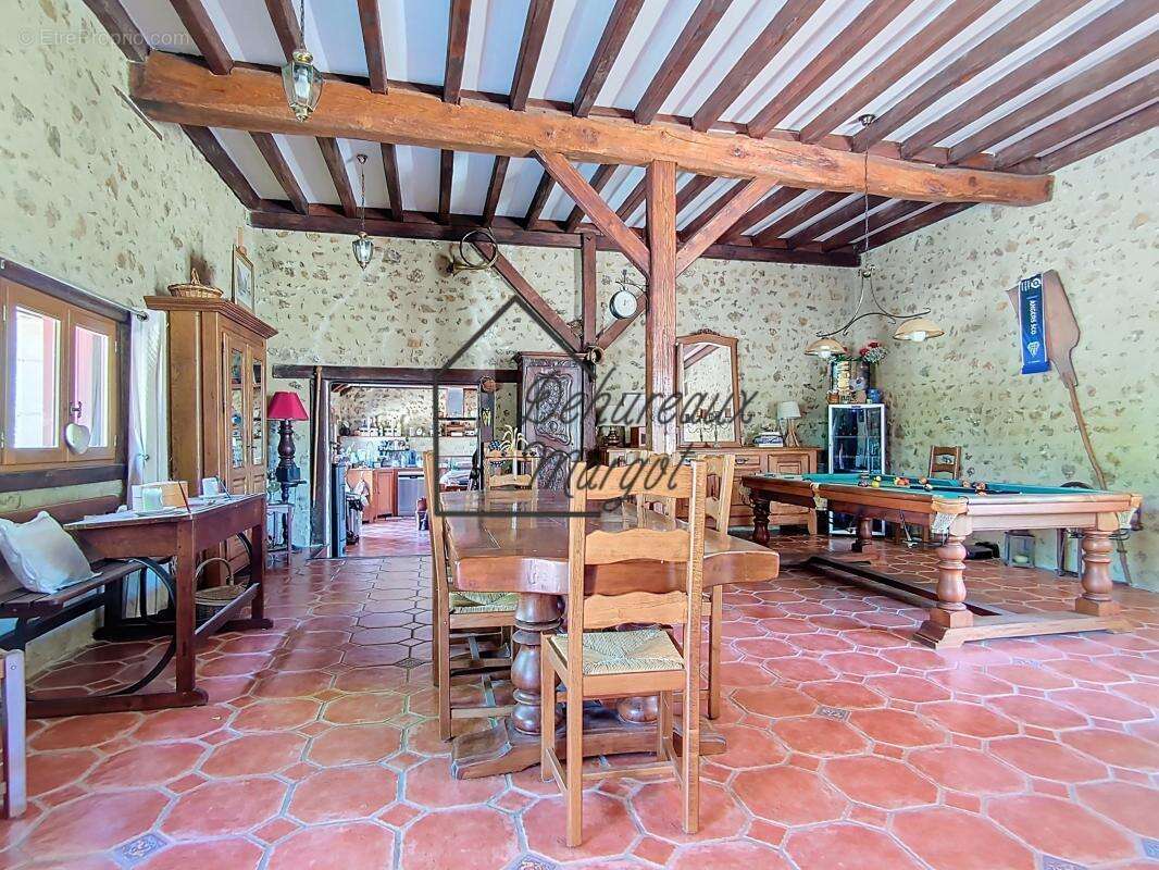 Maison à MAZIERES-DE-TOURAINE