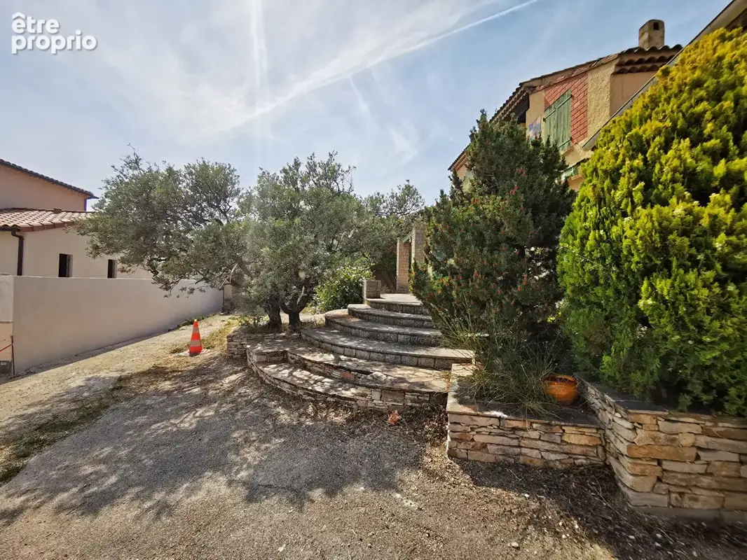 Maison Traditionnelle T5 (construite en 1973) de138 m²  sur un terrain de 550 m2 - photo 28
