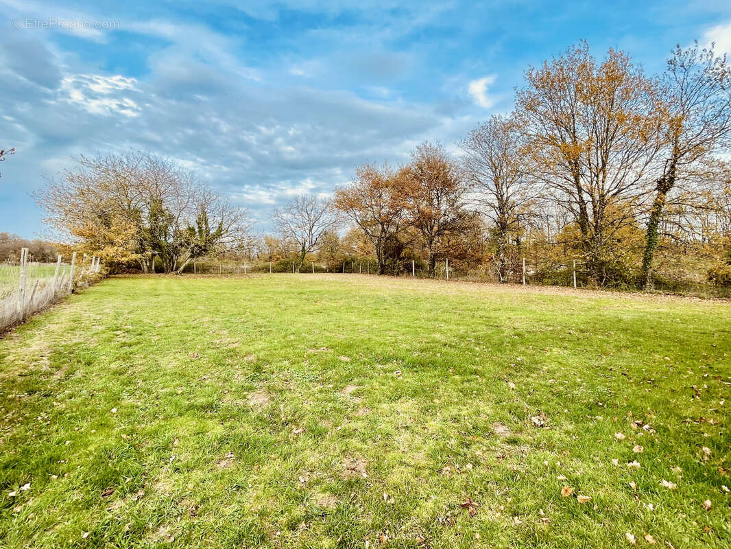Maison à ORADOUR-FANAIS