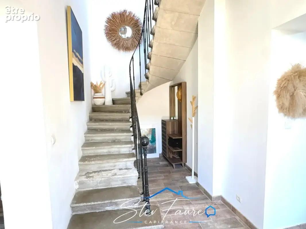Maison de maître de caractère  à vendre 5 pièces BEAUVOISIN (30) - photo 7
