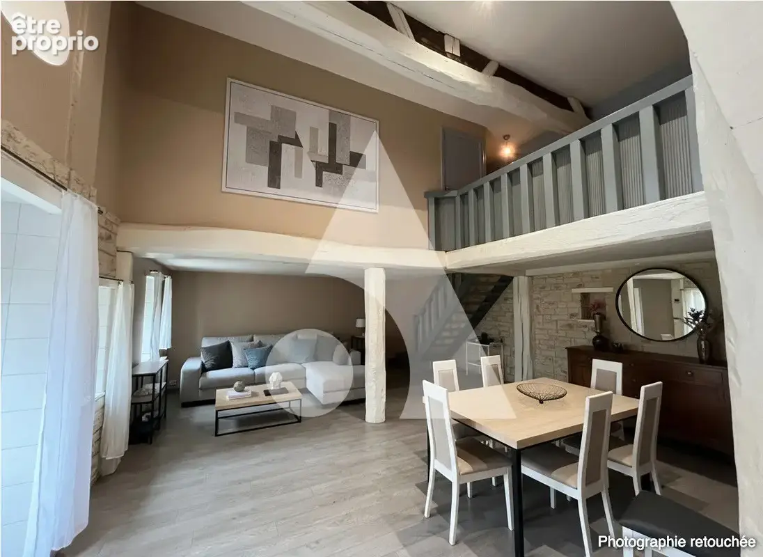 Maison à SASSENAY