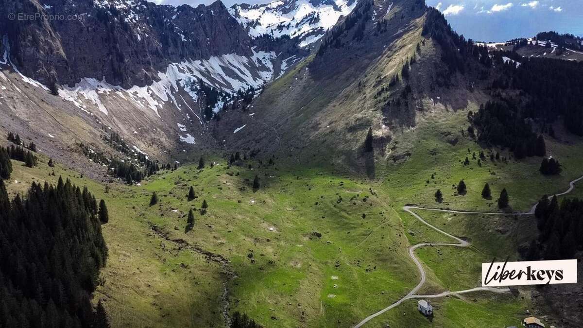 Maison à ESSERT-ROMAND