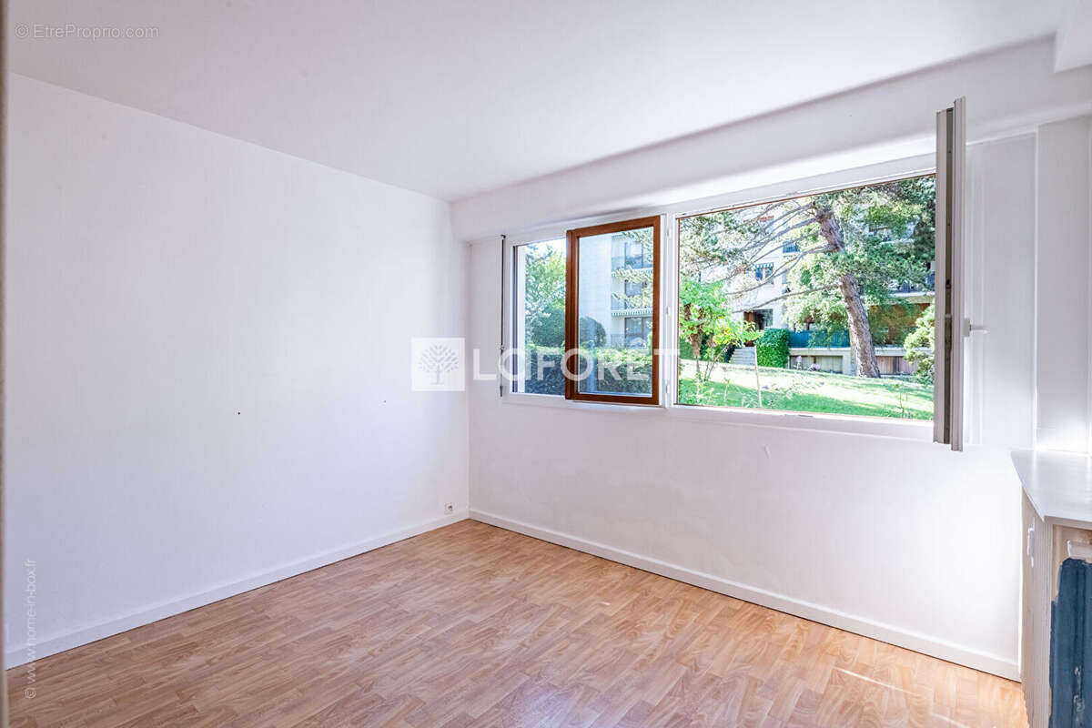 Appartement à LOUVECIENNES