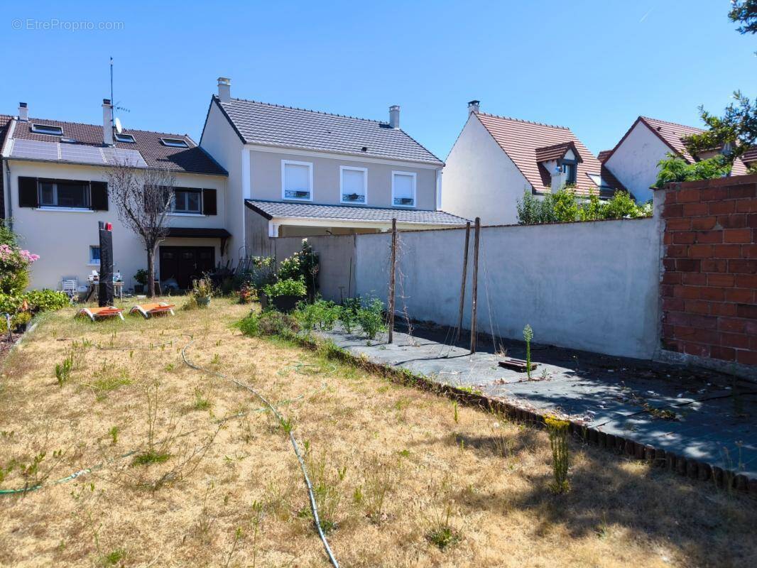 Maison à NANTERRE