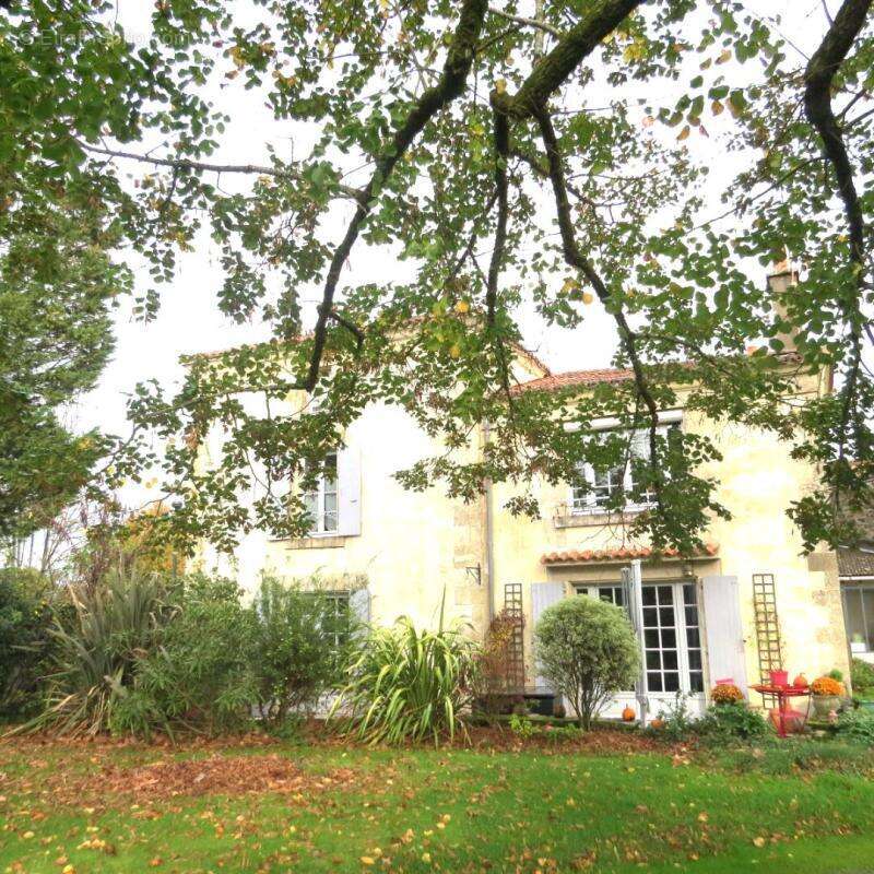 Maison à FOUSSAIS-PAYRE