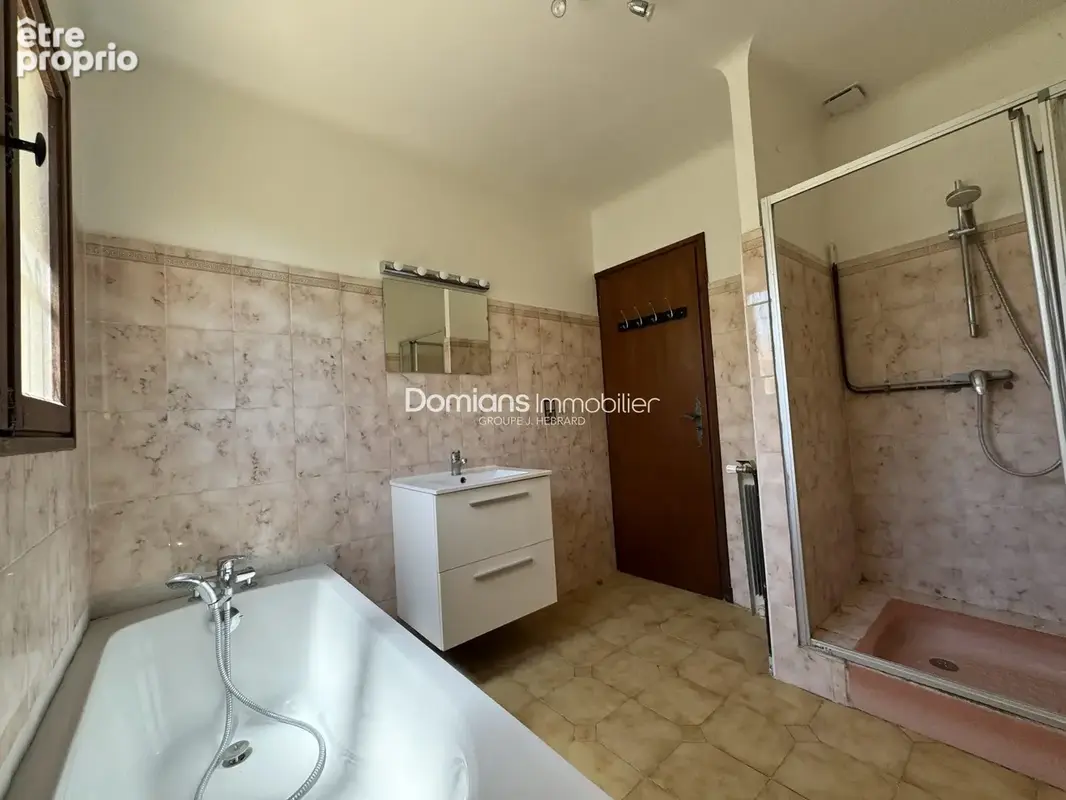 Maison 4 pièces 92 m² à vendre à Thuir (66300) - photo 7