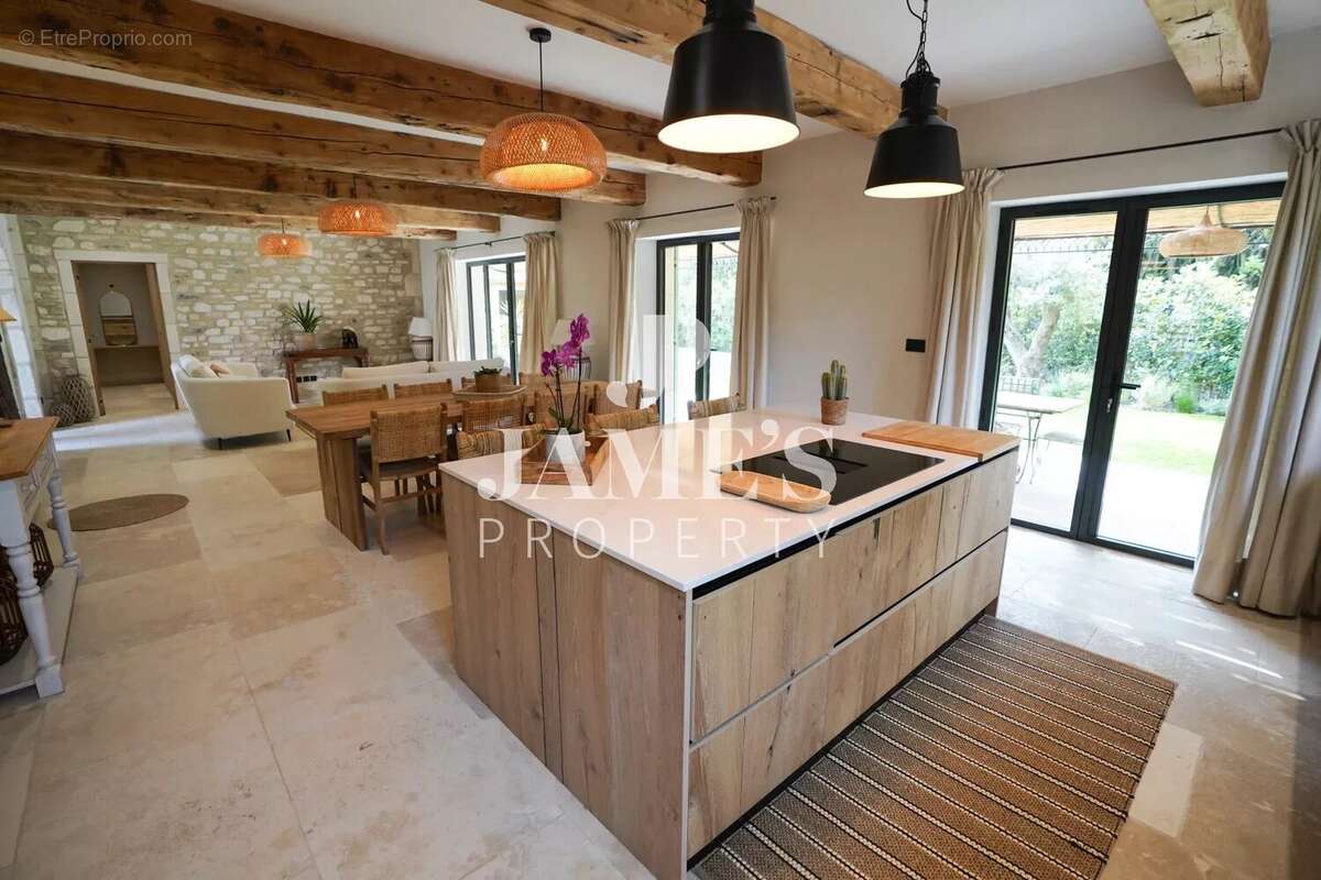 Maison à SAINT-REMY-DE-PROVENCE