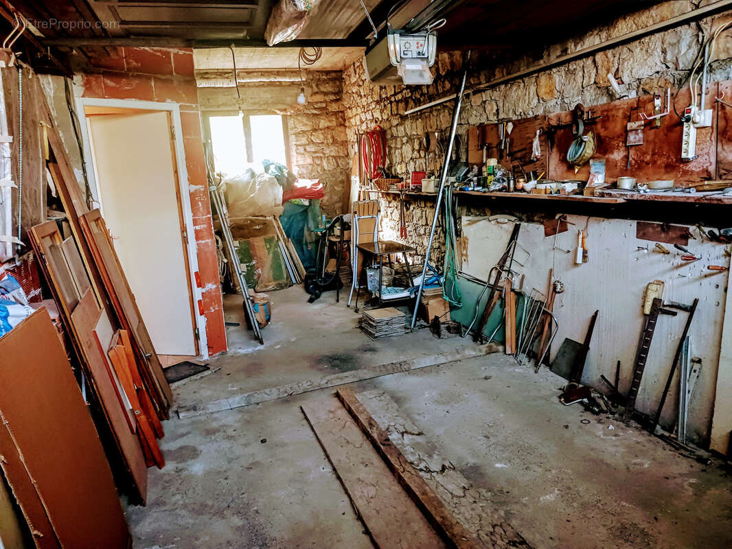 Maison à SAINT-PAUL-LE-JEUNE