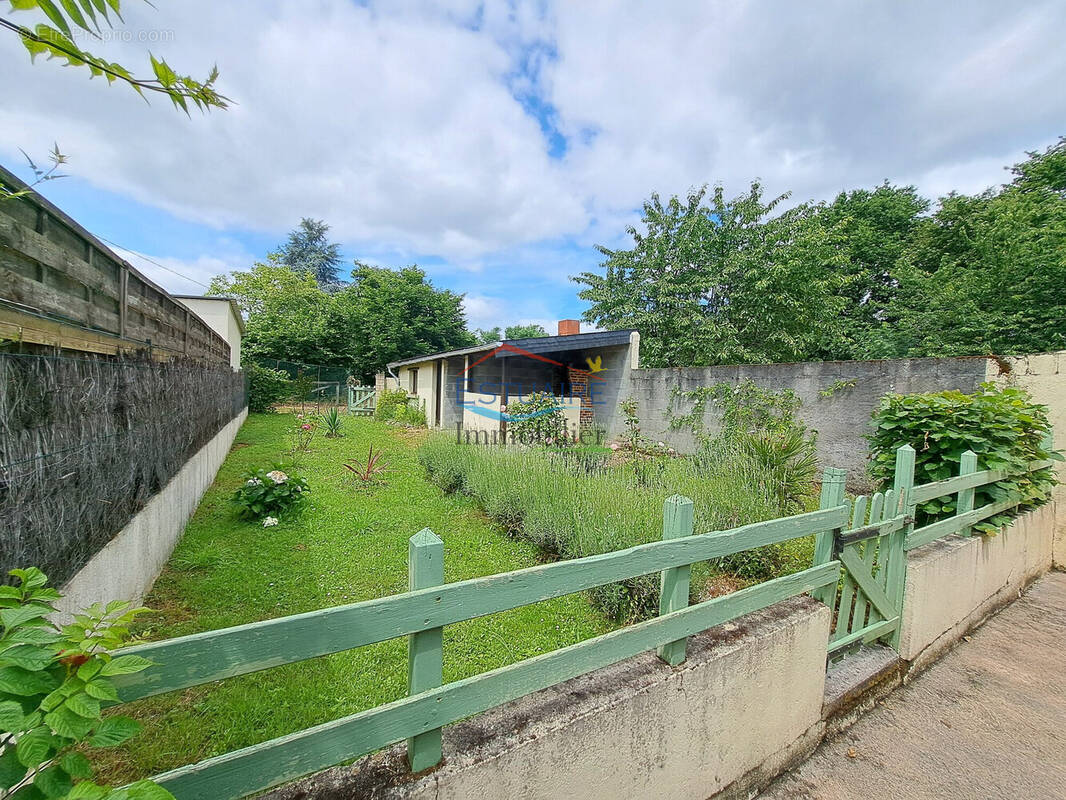 Maison à NORT-SUR-ERDRE