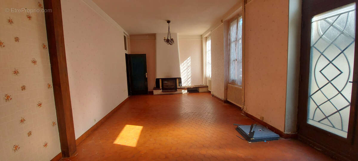 Maison à CHATEAUMEILLANT