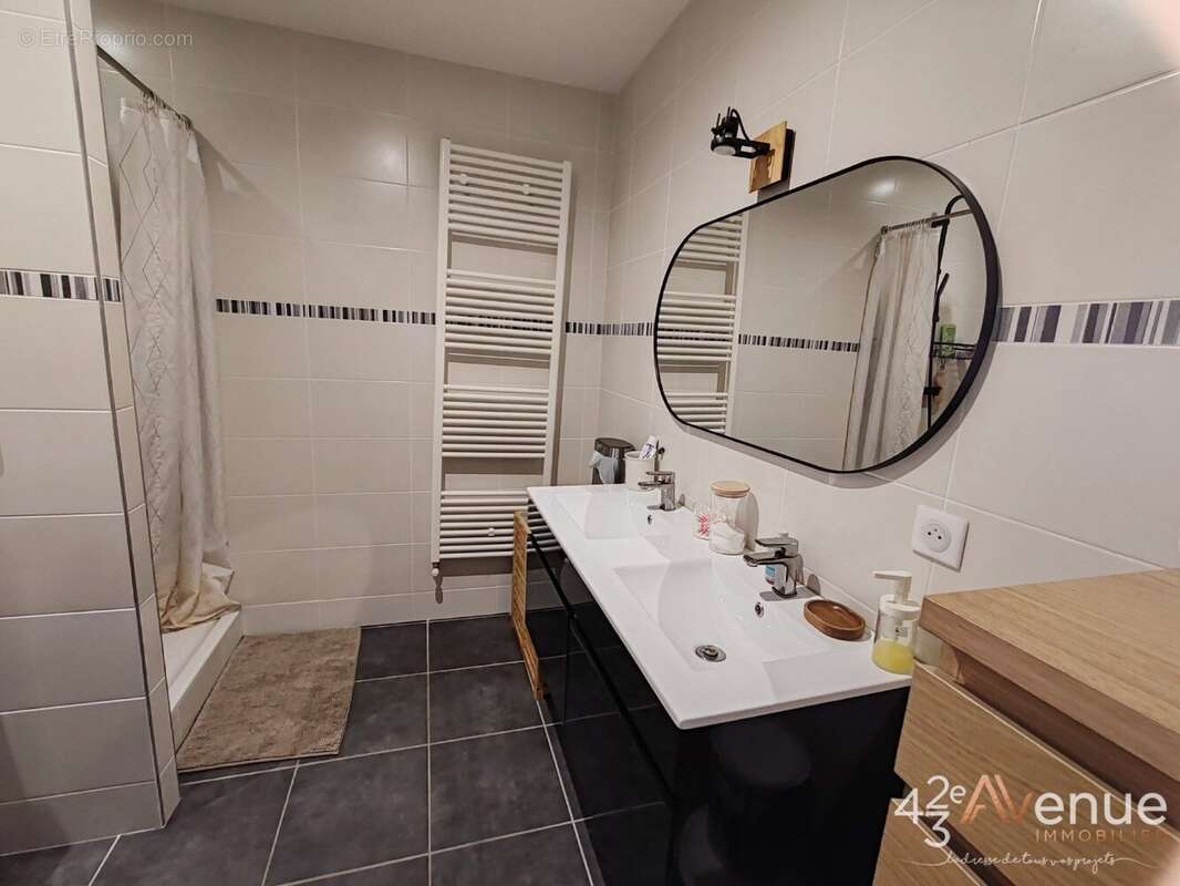 Appartement à SAINT-CHAMOND