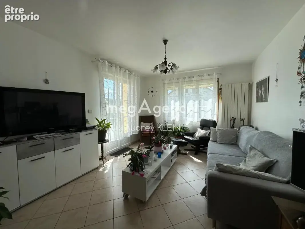 Maison sur sous sol et terrain clos de 680m2 - photo 2