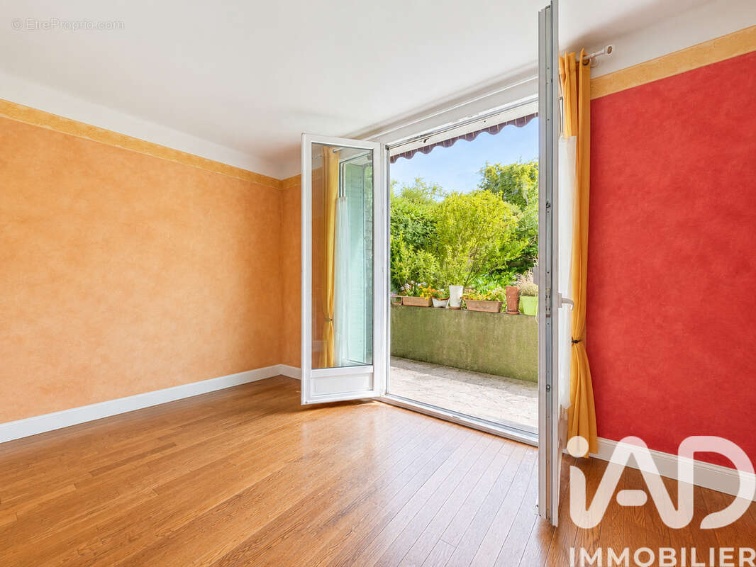 Maison 87 m² à Luce  - photo 3