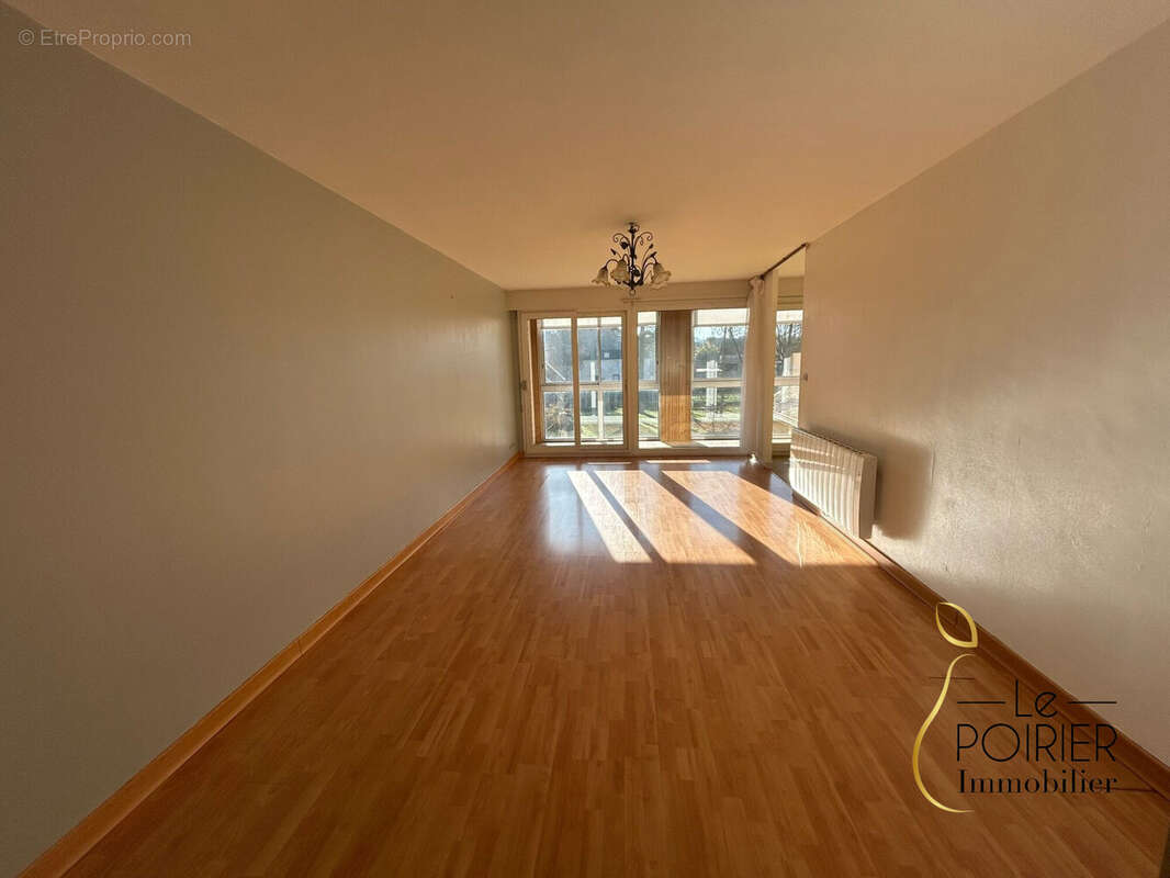 Appartement à LAMBALLE