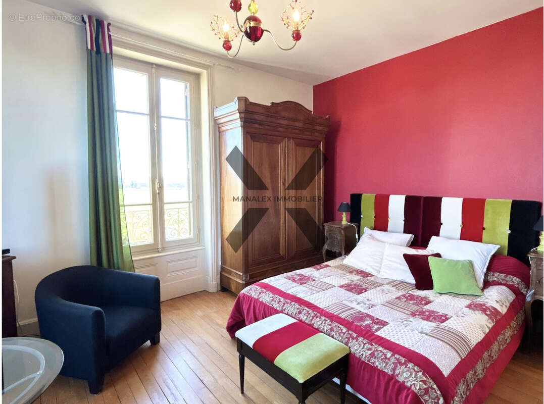 Maison à MABLY