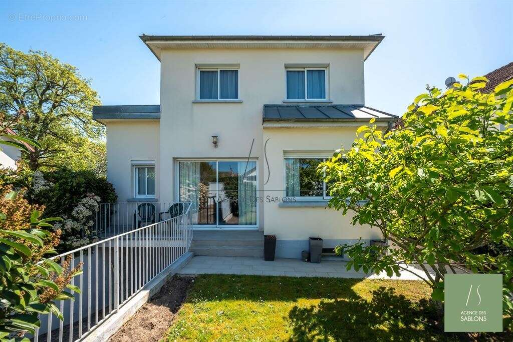 Maison 125 m² à Le Vesinet  - photo 15