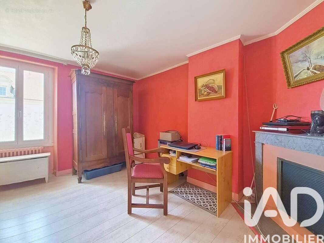 Photo 7