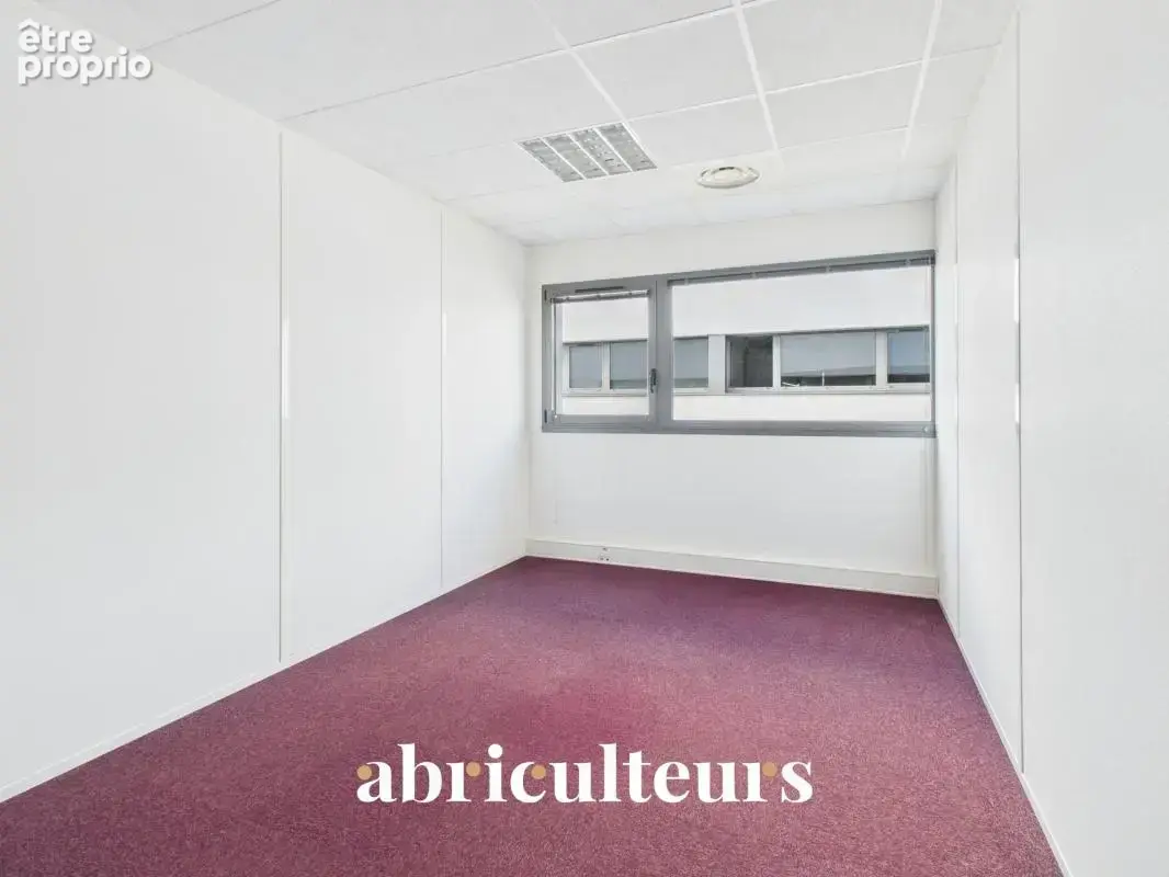Bureaux lumineux et climatisés en vente à Chartres ZAC du parc d'Archevilliers 28000 - photo 3
