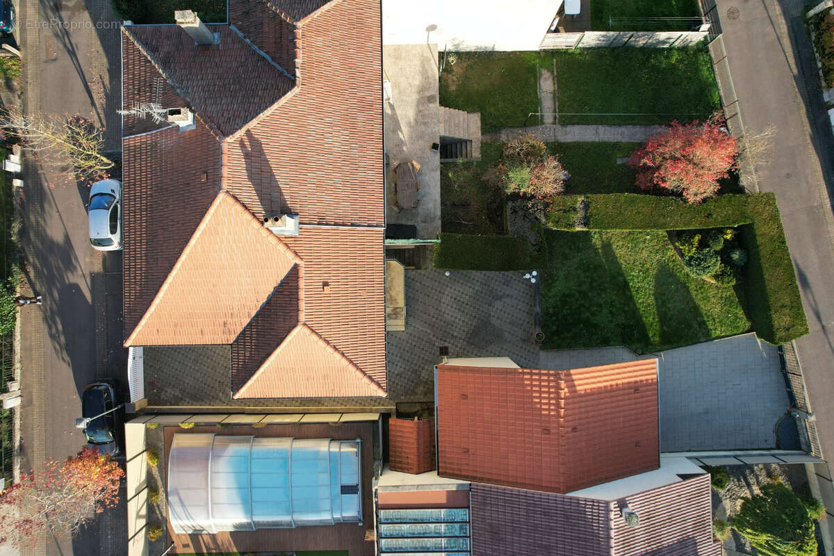 Maison à SAINTE-MARIE-AUX-CHENES